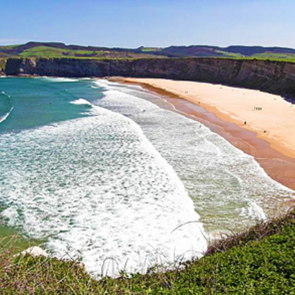 playa de langre en la costa Cántabra